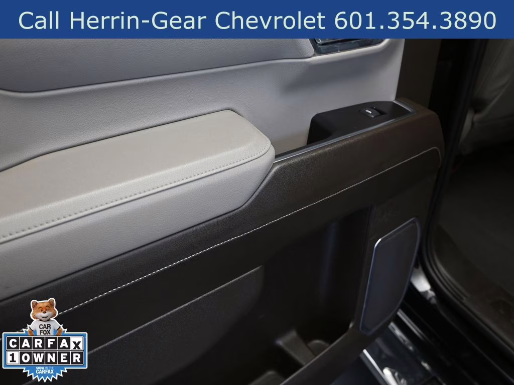 2023 Onyx Black GMC Sierra 1500 SLT 4X4 Truck