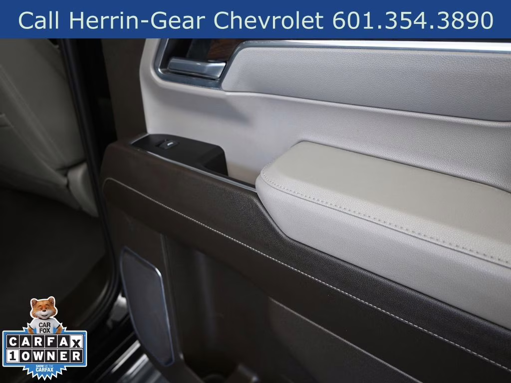 2023 Onyx Black GMC Sierra 1500 SLT 4X4 Truck
