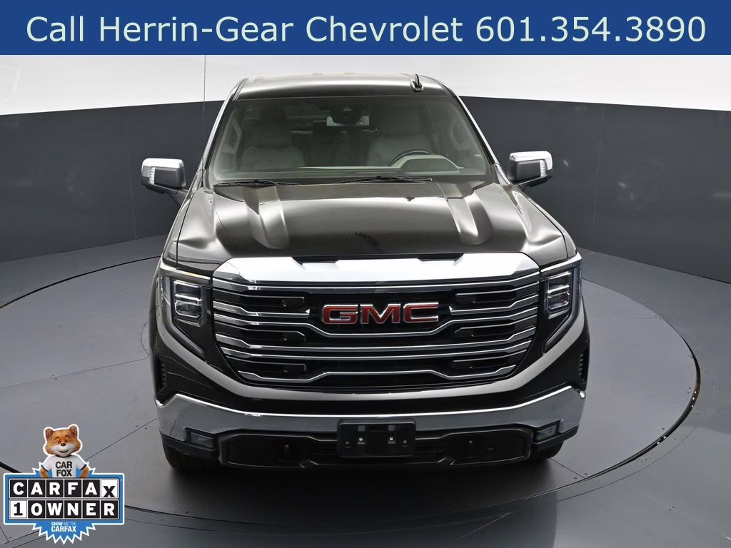 2023 Onyx Black GMC Sierra 1500 SLT 4X4 Truck