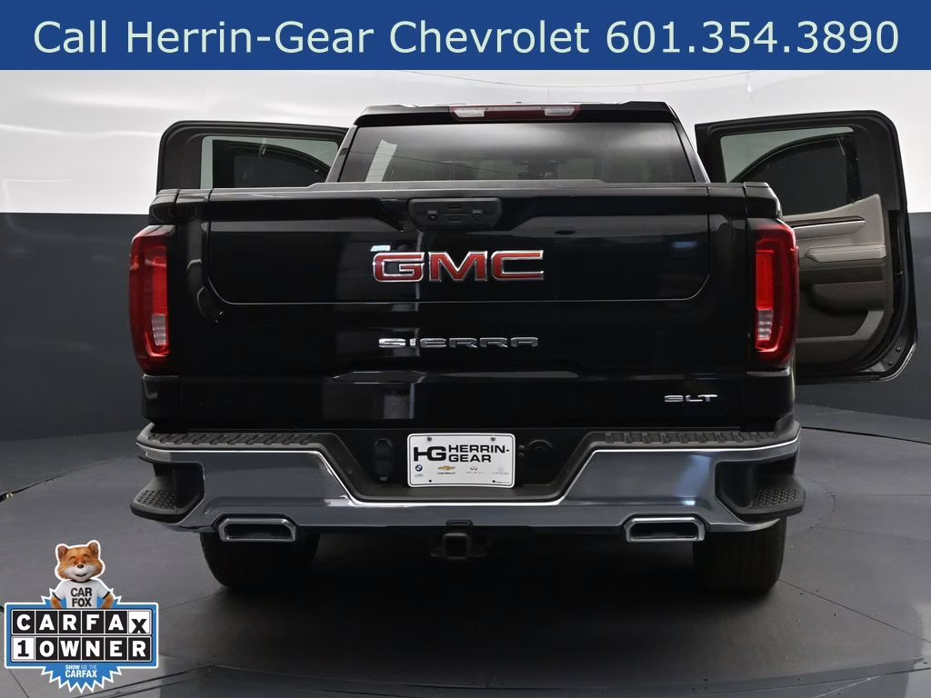 2023 Onyx Black GMC Sierra 1500 SLT 4X4 Truck