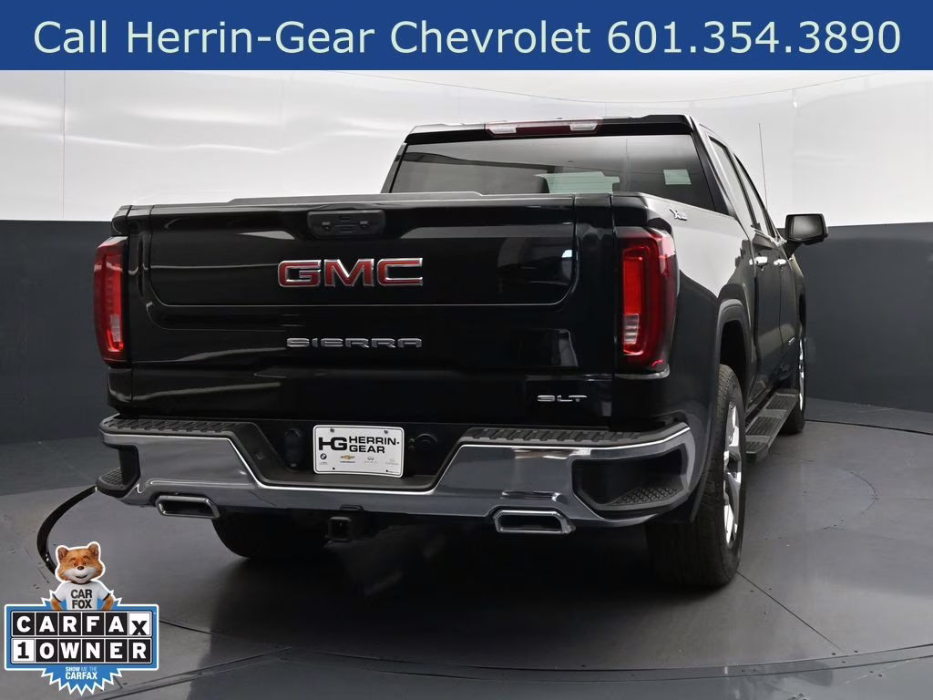 2023 Onyx Black GMC Sierra 1500 SLT 4X4 Truck