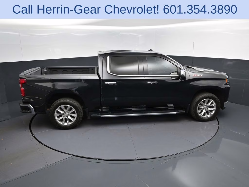 2021 Black Chevrolet Silverado 1500 LTZ 4X4 Truck