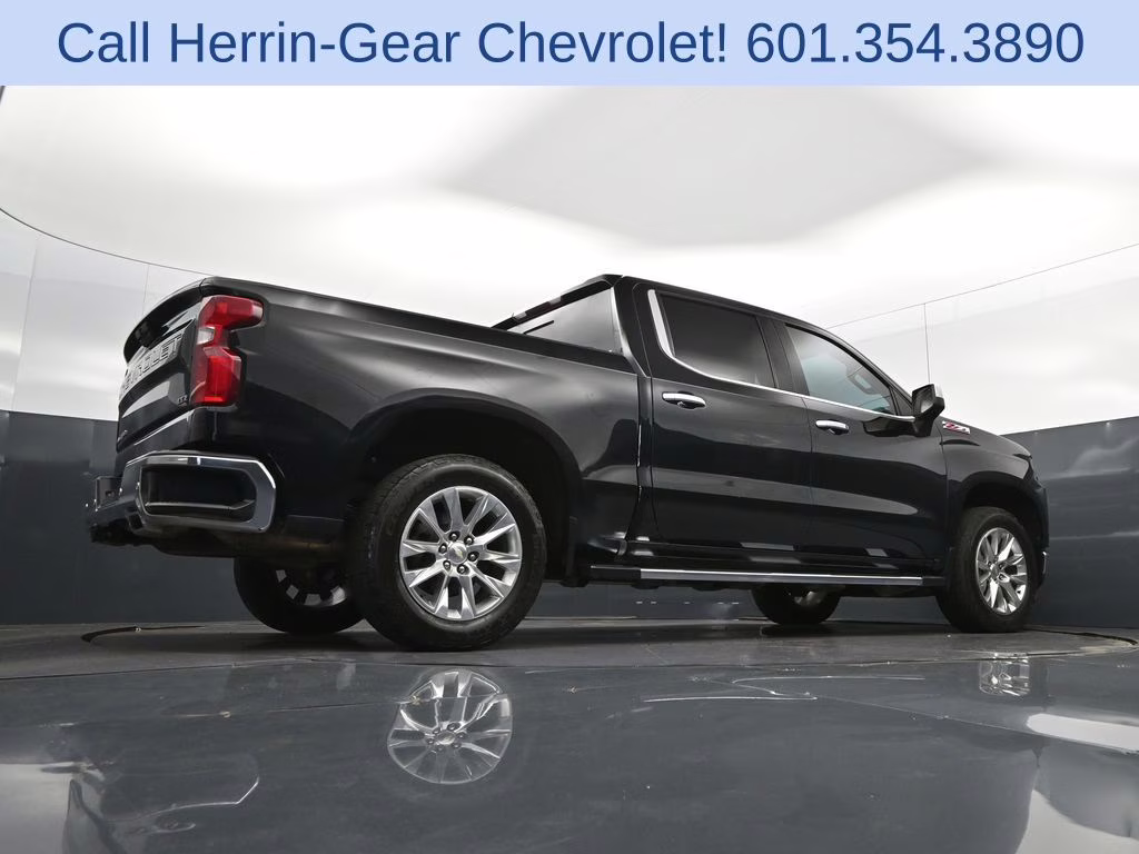 2021 Black Chevrolet Silverado 1500 LTZ 4X4 Truck