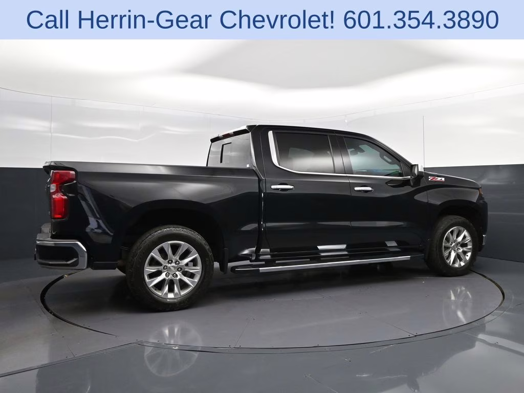 2021 Black Chevrolet Silverado 1500 LTZ 4X4 Truck