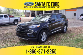 2023 Black Ford Explorer XLT 4X4 SUV