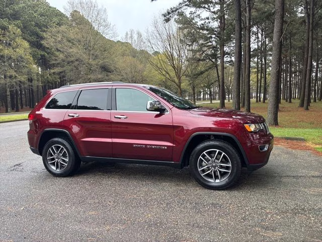 2020 Velvet Red Pearlcoat Jeep Grand Cherokee Limited RWD SUV