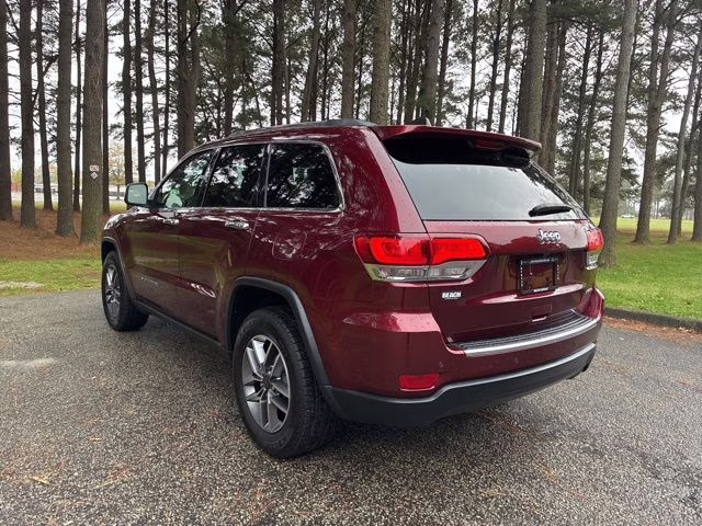 2020 Velvet Red Pearlcoat Jeep Grand Cherokee Limited RWD SUV