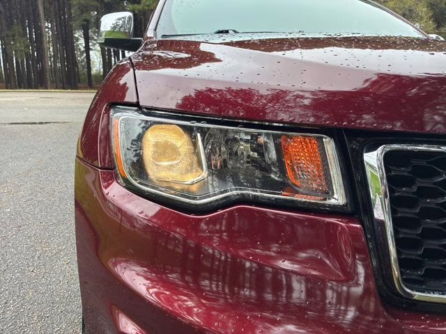 2020 Velvet Red Pearlcoat Jeep Grand Cherokee Limited RWD SUV