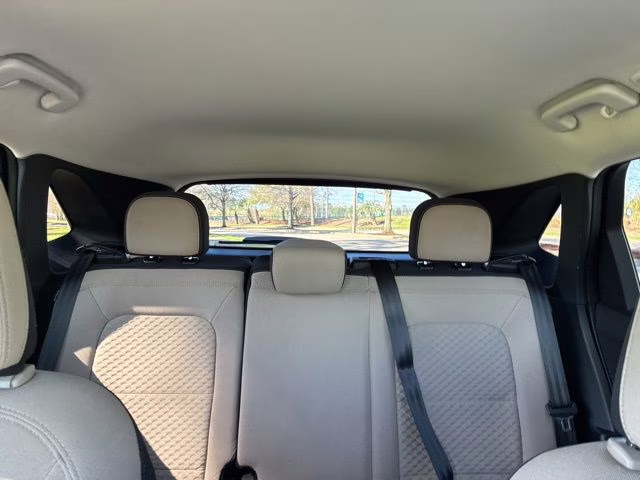 2022 Blue Metallic Ford Escape SE FWD SUV