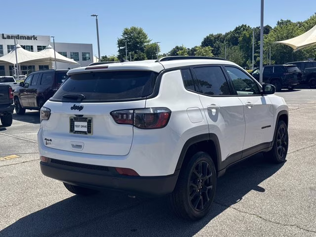 2026 Bright White Clearcoat Jeep Compass Latitude Altitude 4X4 SUV