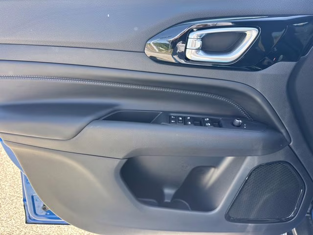 2026 Hydro Blue Pearlcoat Jeep Compass Latitude Altitude 4X4 SUV