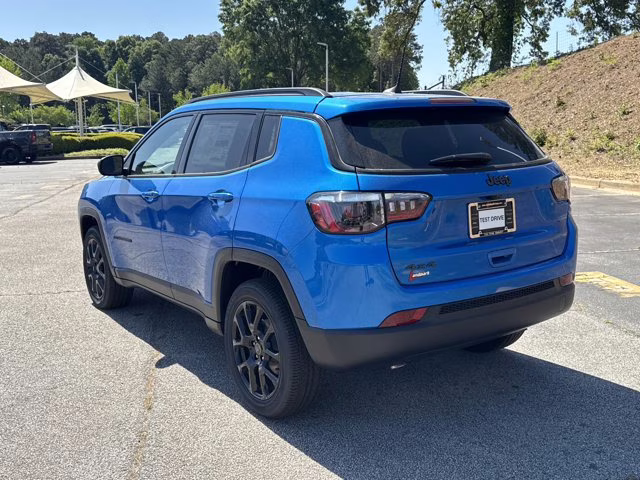 2026 Hydro Blue Pearlcoat Jeep Compass Latitude Altitude 4X4 SUV