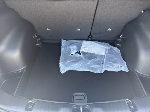 2026 Bright White Clearcoat Jeep Compass Latitude Altitude 4X4 SUV