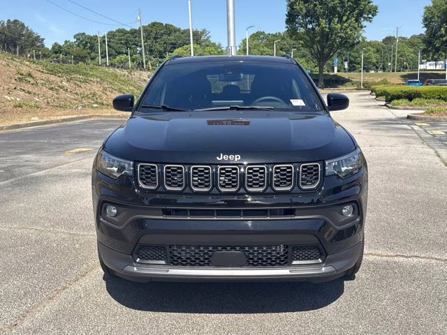 2026 Diamond Black Crystal Pearlcoat Jeep Compass Latitude Altitude 4X4 SUV