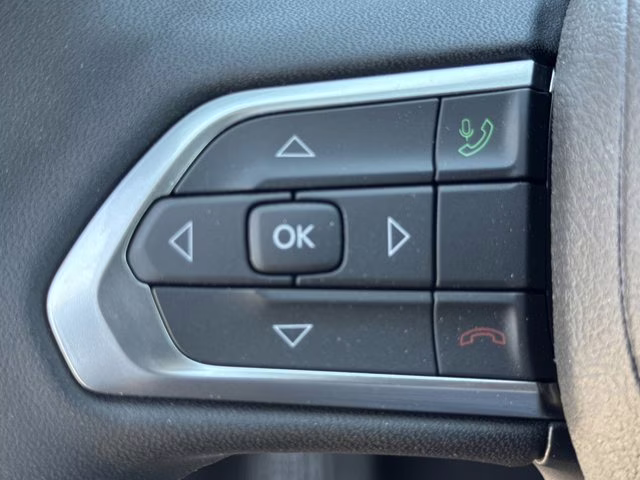 2026 Diamond Black Crystal Pearlcoat Jeep Compass Latitude Altitude 4X4 SUV