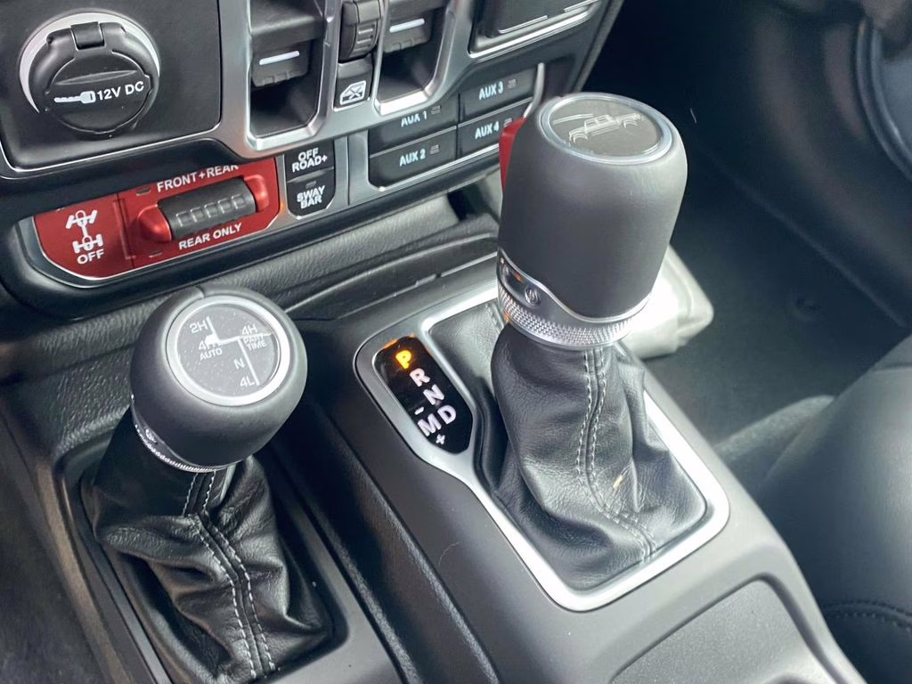 2026 Anvil Clearcoat Jeep Gladiator Rubicon X 4X4 Truck