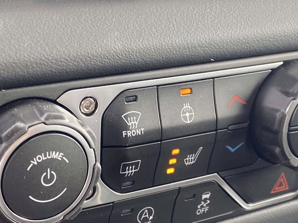 2026 Anvil Clearcoat Jeep Gladiator Rubicon X 4X4 Truck