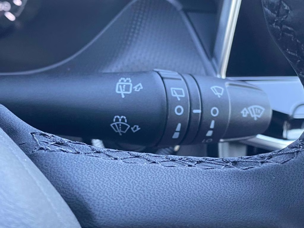 2026 Diamond Black Crystal Pearlcoat Jeep Compass Latitude Altitude 4X4 SUV