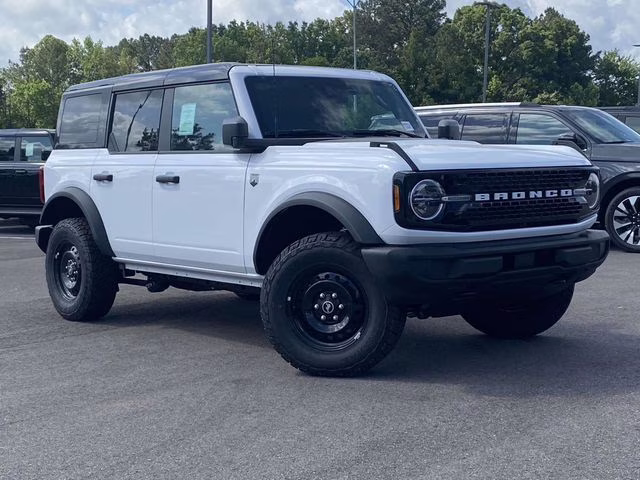 2026 Oxford White Ford Bronco Big Bend 4X4 SUV