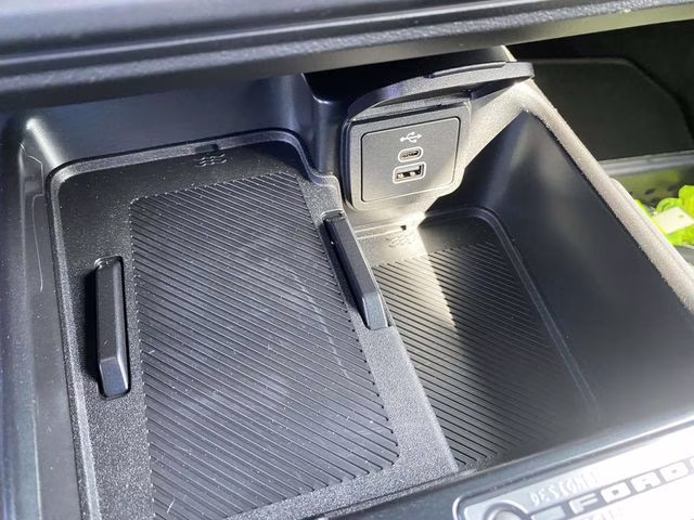 2026 Avalanche Ford Bronco Outer Banks 4X4 SUV