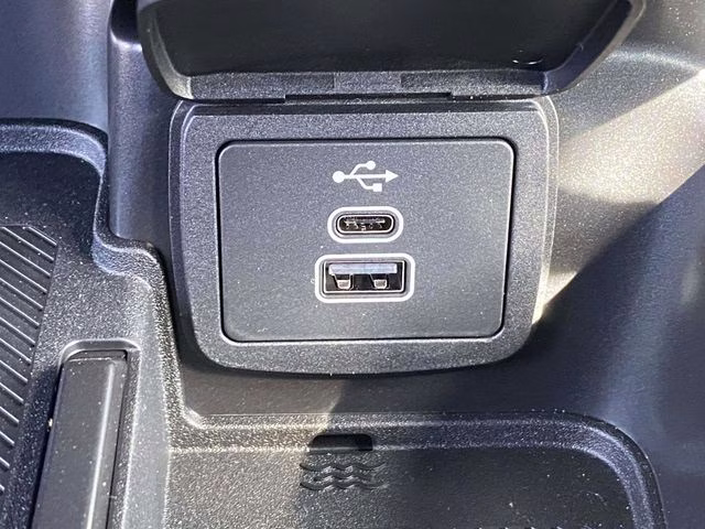 2026 Avalanche Ford Bronco Outer Banks 4X4 SUV