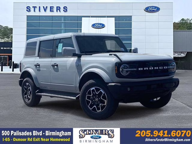 2026 Avalanche Ford Bronco Outer Banks 4X4 SUV