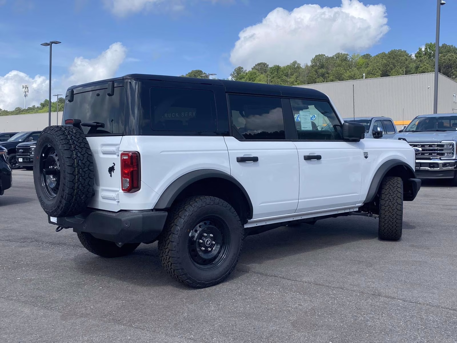 2026 Oxford White Ford Bronco Big Bend 4X4 SUV