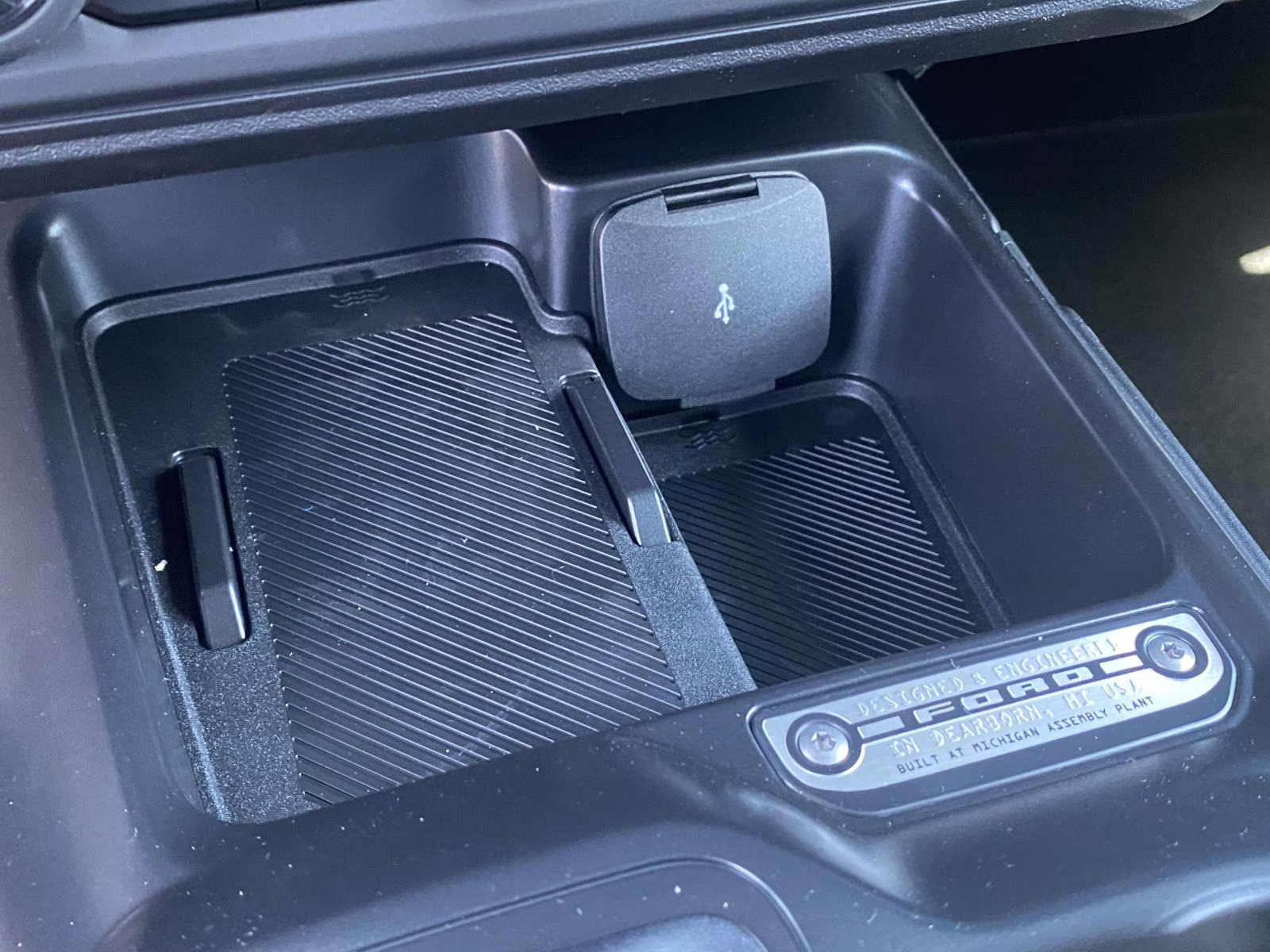 2026 Avalanche Ford Bronco Outer Banks 4X4 SUV