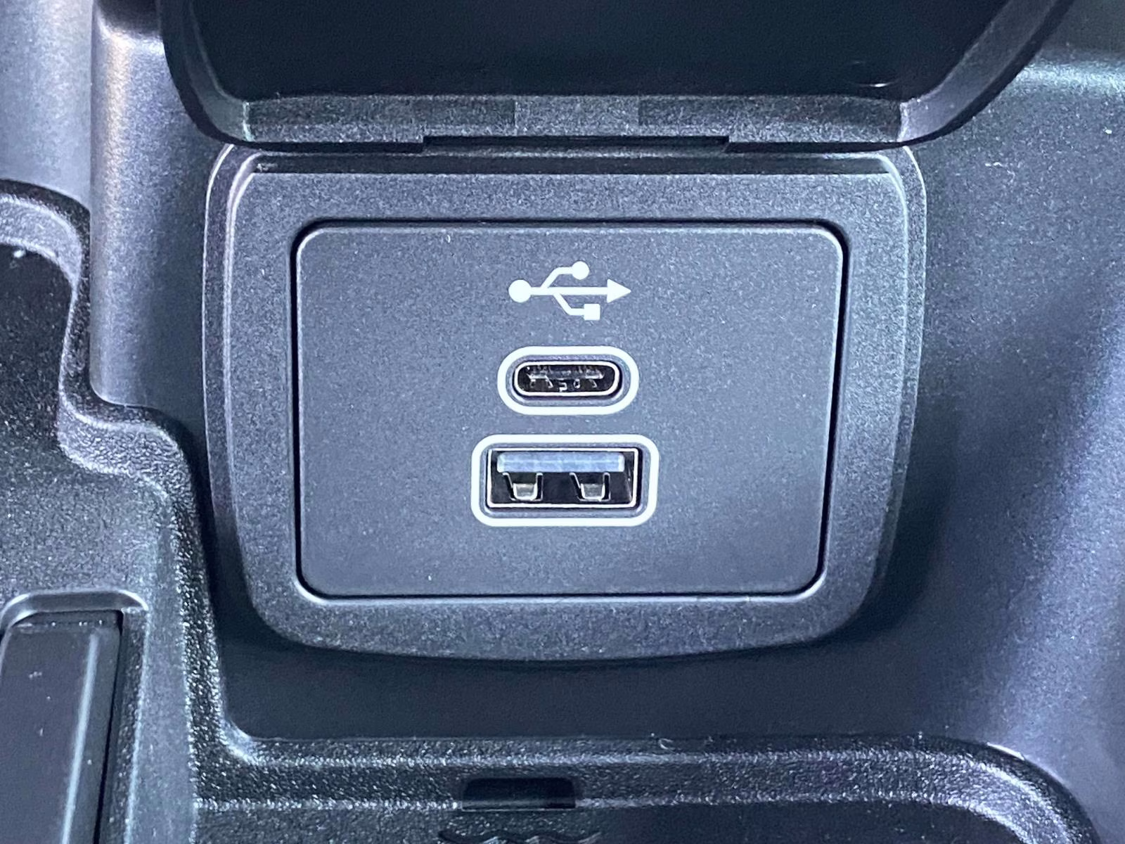 2026 Avalanche Ford Bronco Outer Banks 4X4 SUV