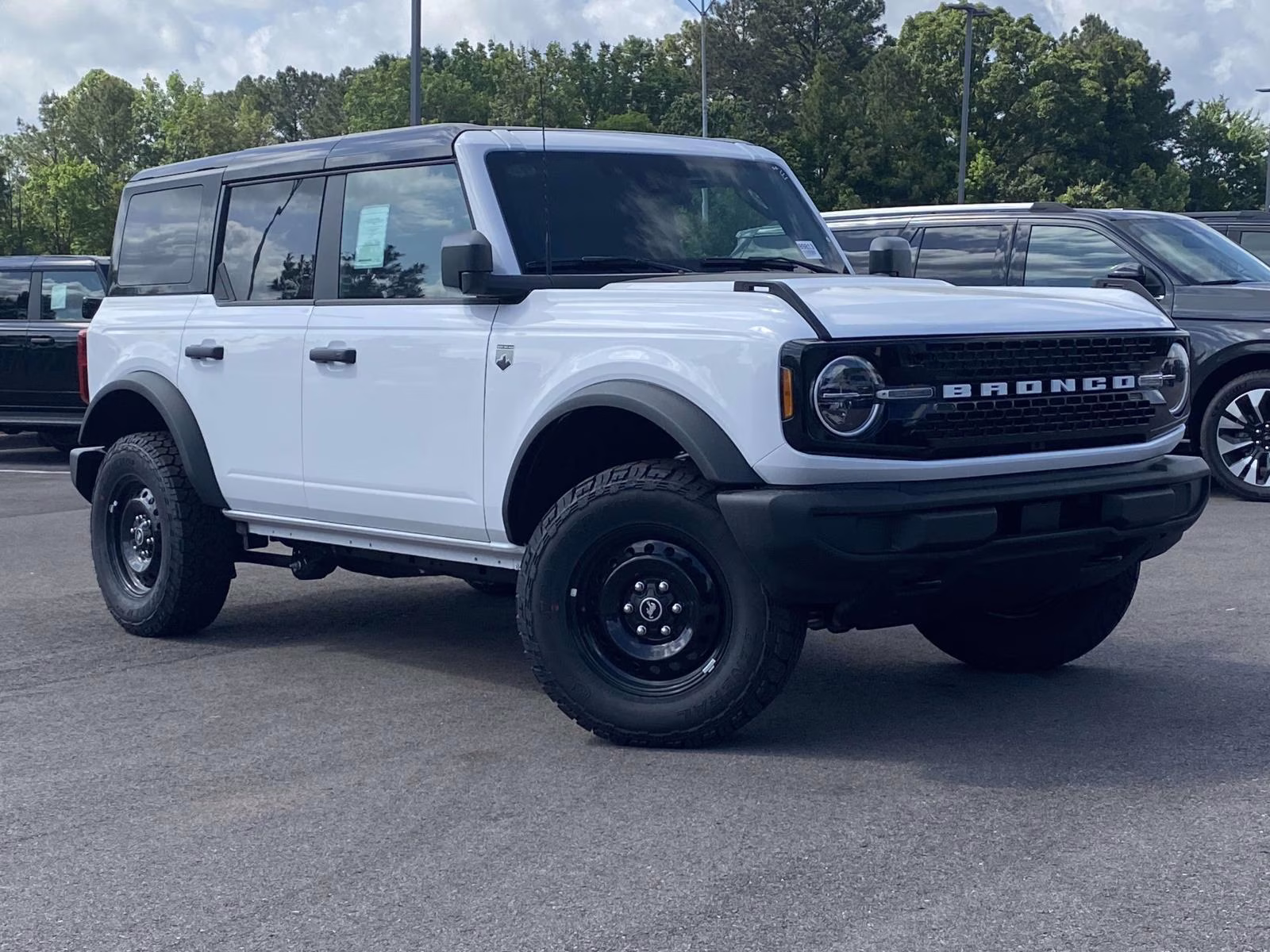 2026 Oxford White Ford Bronco Big Bend 4X4 SUV