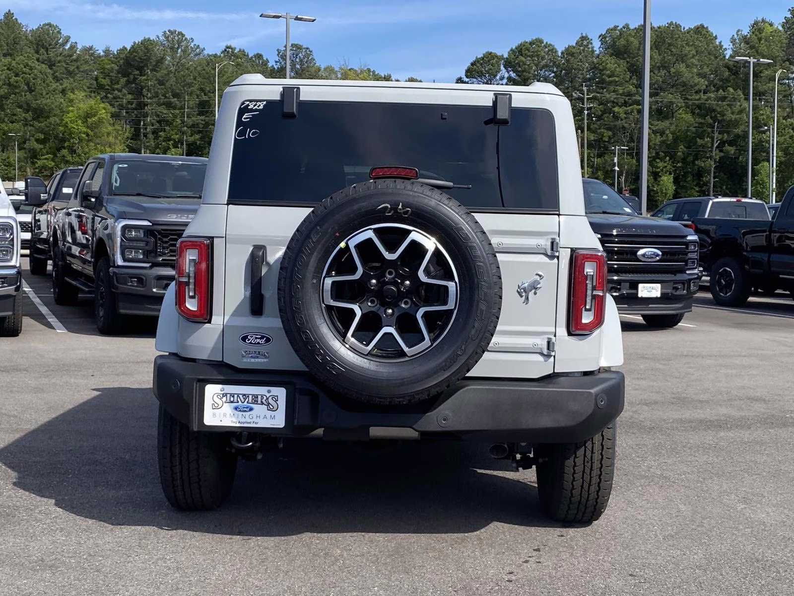 2026 Avalanche Ford Bronco Outer Banks 4X4 SUV