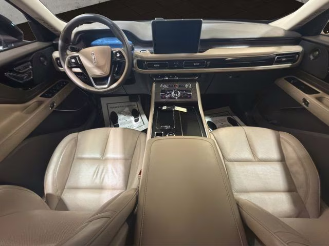 2024 Silver Radiance Metallic Clearcoat Lincoln Aviator Reserve AWD SUV