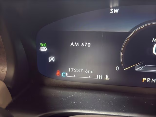 2024 Silver Radiance Metallic Clearcoat Lincoln Aviator Reserve AWD SUV