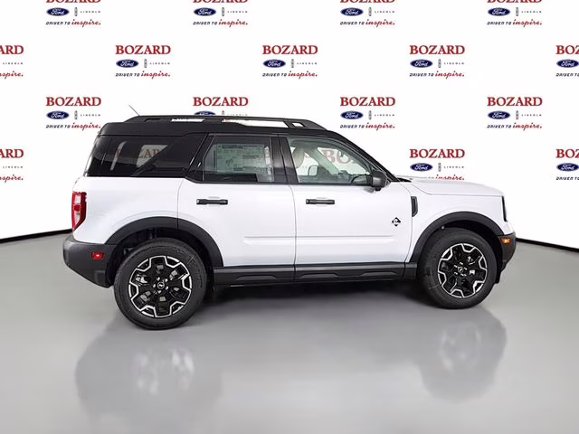 2026 Space White Metallic Ford Bronco Sport Outer Banks 4X4 SUV