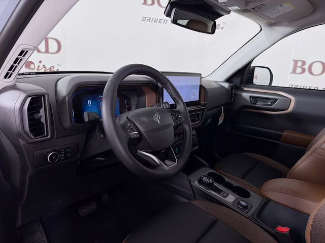 2026 Space White Metallic Ford Bronco Sport Outer Banks 4X4 SUV