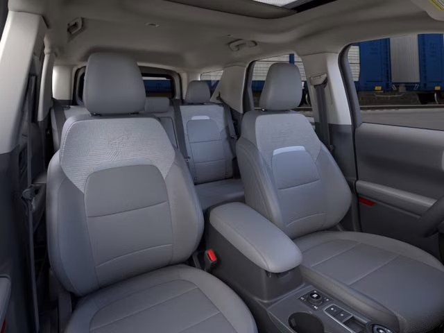 2026 Space White Metallic Ford Bronco Sport Badlands 4X4 SUV