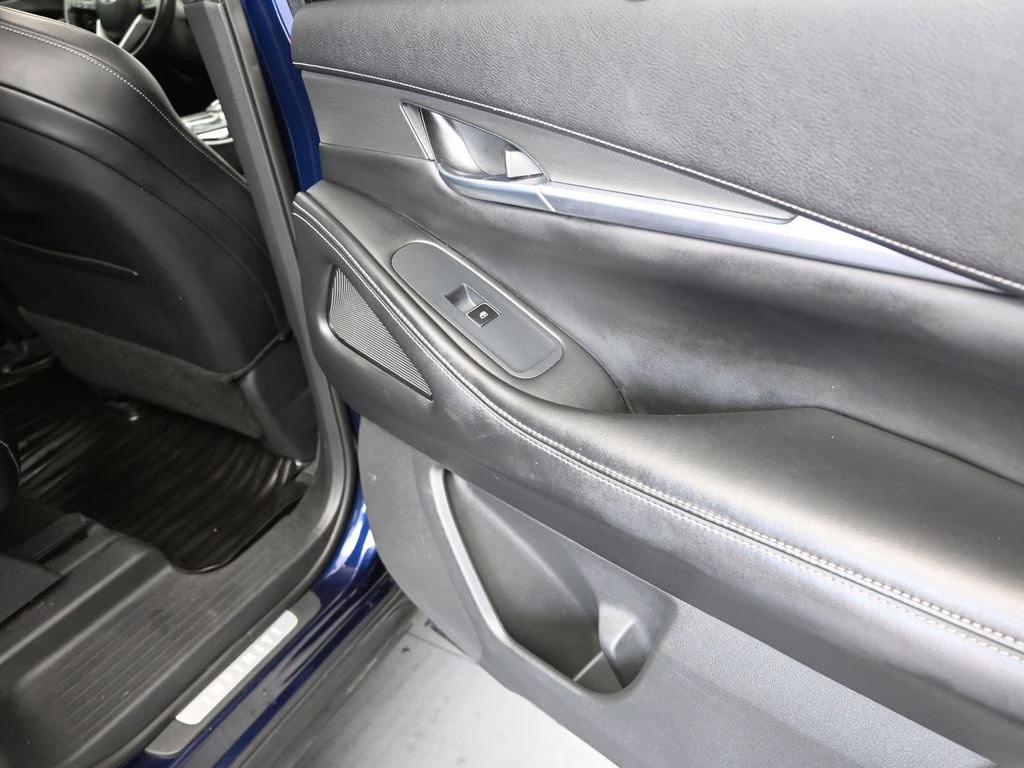 2023 Blue INFINITI QX60 LUXE AWD SUV