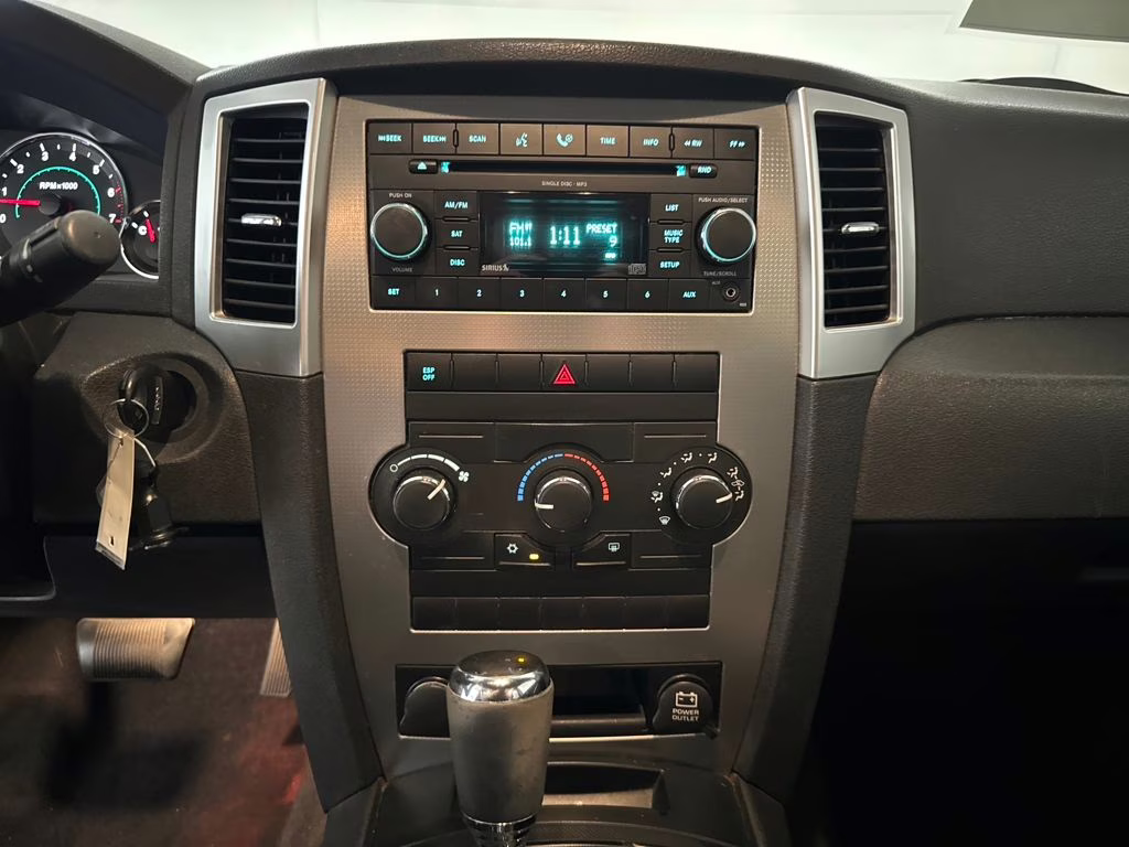 2008 Mineral Gray Metallic Clearcoat Jeep Grand Cherokee Laredo RWD SUV