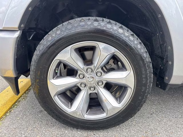 2022 Billet Silver Metallic Ram 1500 Limited 4X4 Truck