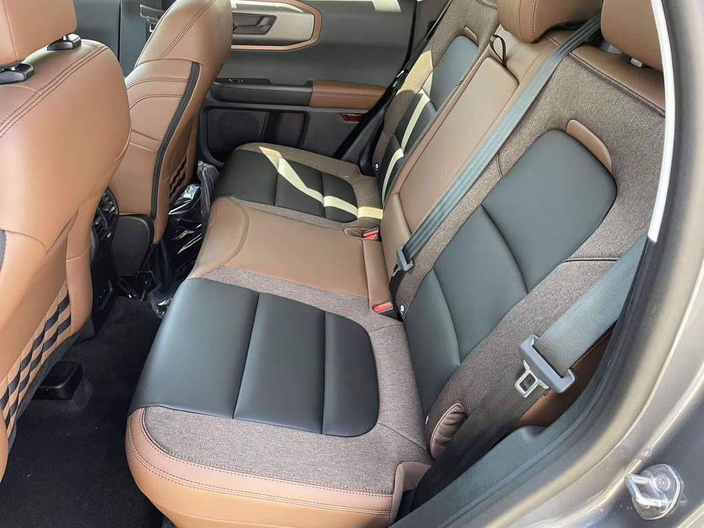 2026 Carbonized Gray Metallic Ford Bronco Sport Outer Banks 4X4 SUV