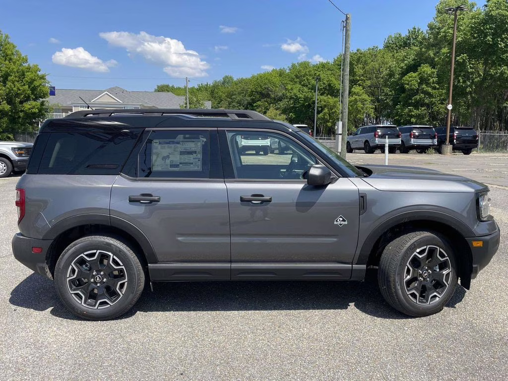 2026 Carbonized Gray Metallic Ford Bronco Sport Outer Banks 4X4 SUV