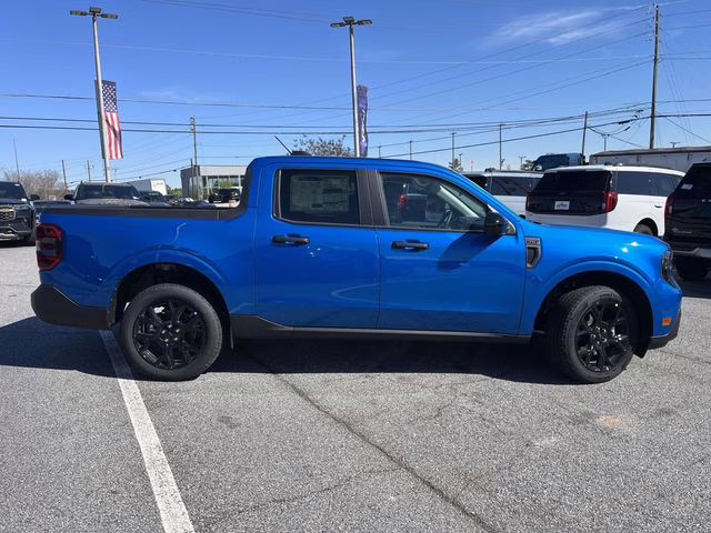 2025 Blue Ford Maverick XLT AWD Truck