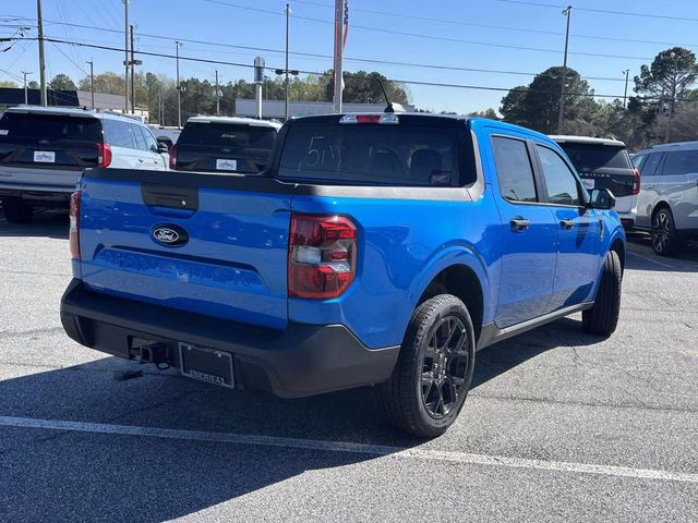 2025 Blue Ford Maverick XLT AWD Truck