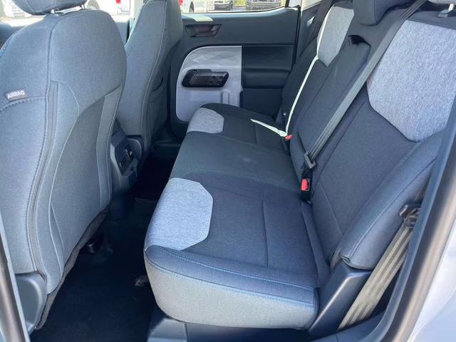 2025 Oxford White Ford Maverick XLT AWD Truck