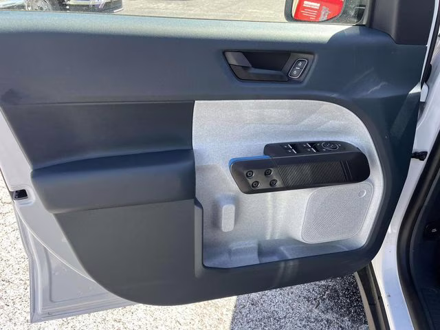 2025 Oxford White Ford Maverick XLT AWD Truck