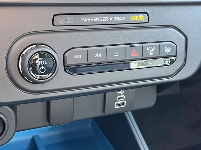 2025 Blue Ford Maverick XLT AWD Truck