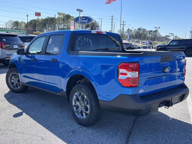 2025 Blue Ford Maverick XLT AWD Truck