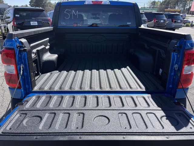 2025 Blue Ford Maverick XLT AWD Truck