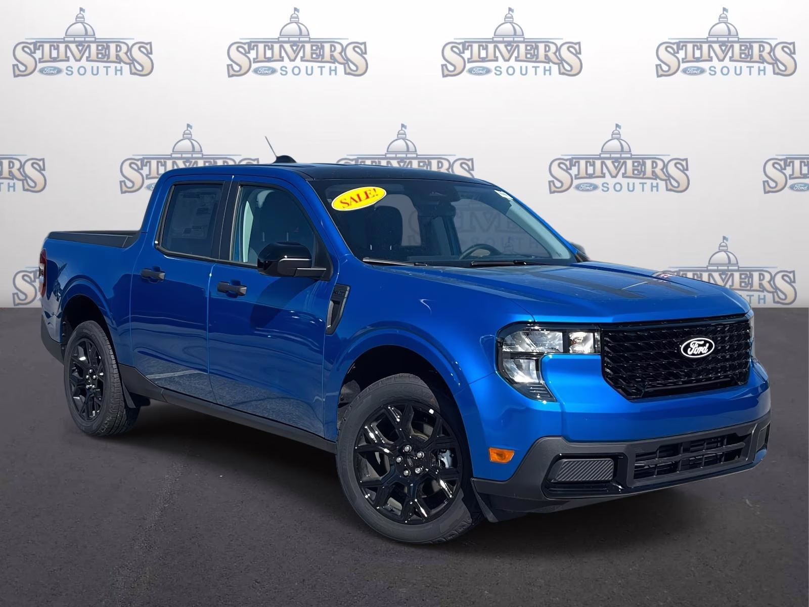 2025 Blue Ford Maverick XLT AWD Truck