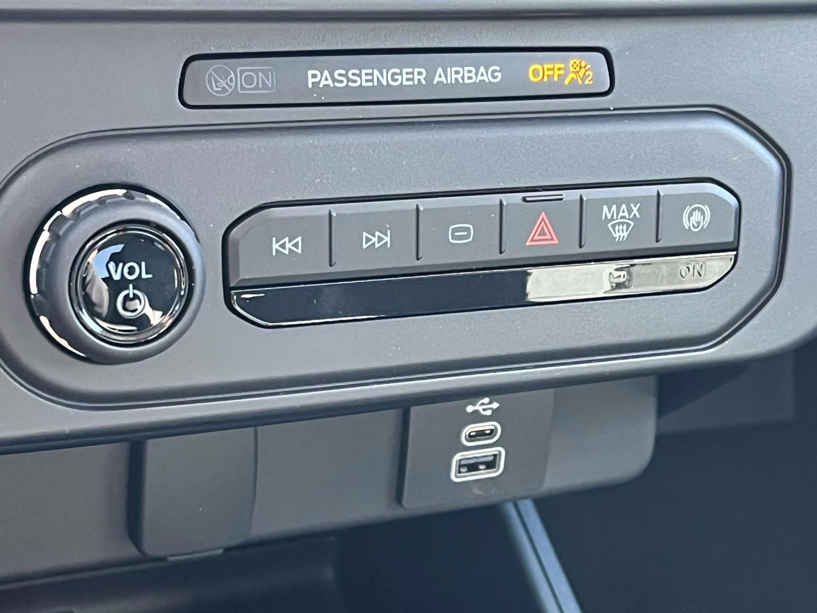 2025 Blue Ford Maverick XLT AWD Truck